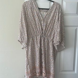Flowery button down short sleeve dress! EXCELLENT CONDITION